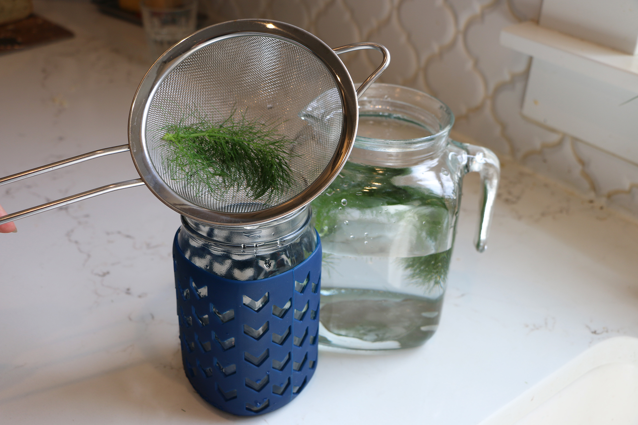 Glass Infusion Pitcher With Built In Strainer